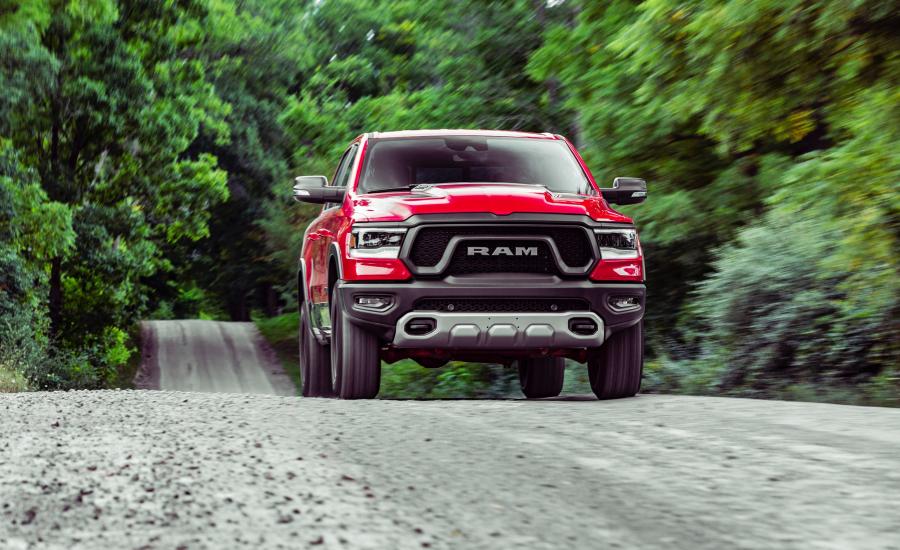  Ram 1500 Rebel Crew Cab EcoDiesel (DT) 2019 года  (фото 15 из 43)